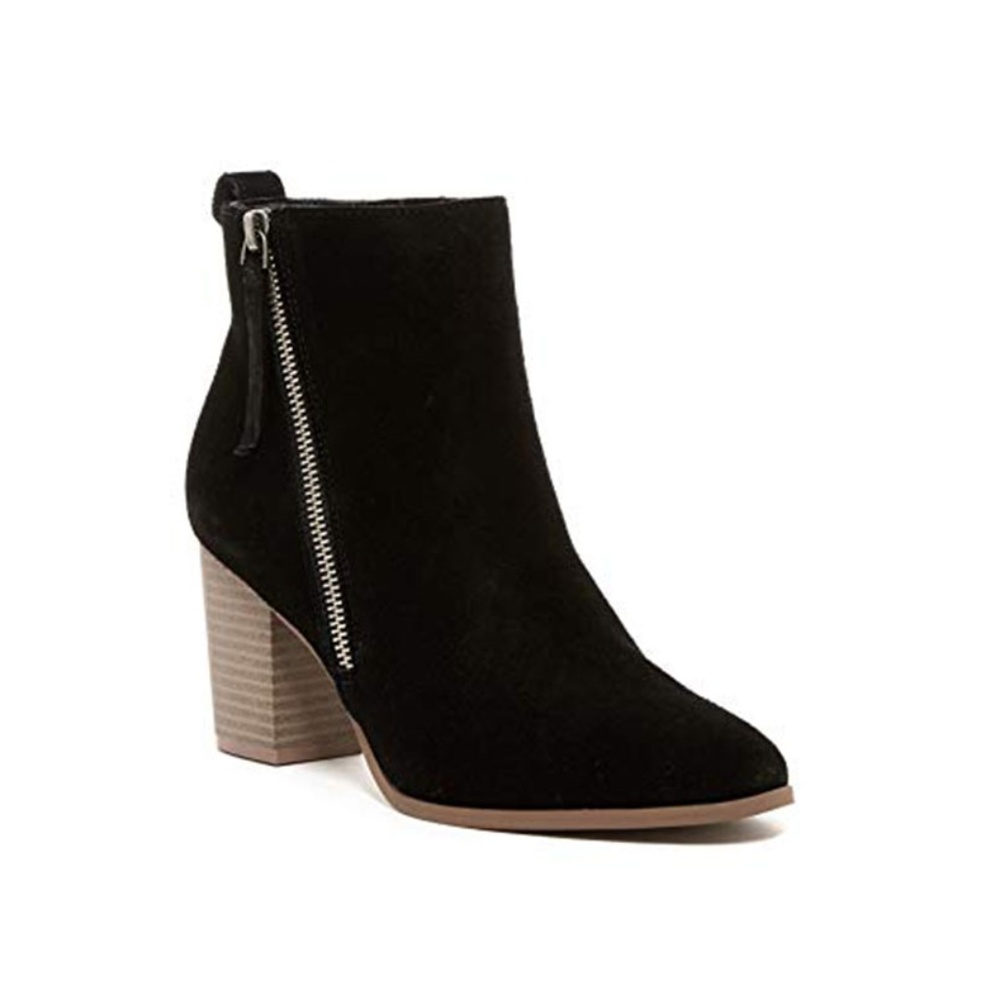 SUSINA Tinsley Black Suede Booties Size 6